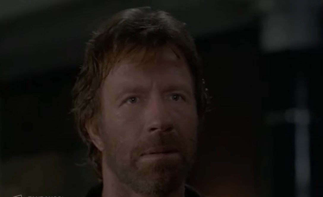 Chuck Norris : vie, parcours et histoire d’une légende du cinéma d’action